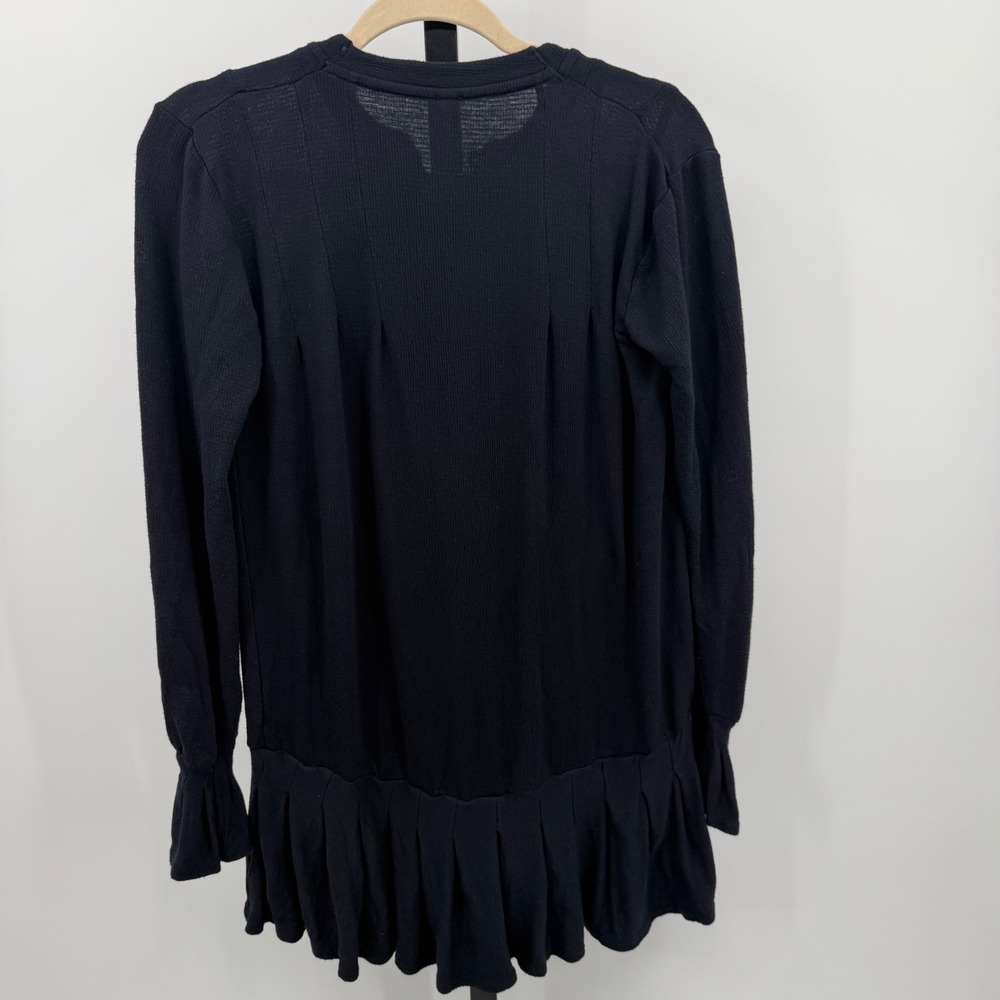 Free People Size XS Black Long Sleeve Button Up Peasant Tunic Top Ruffle Hem - Picture 2 of 5